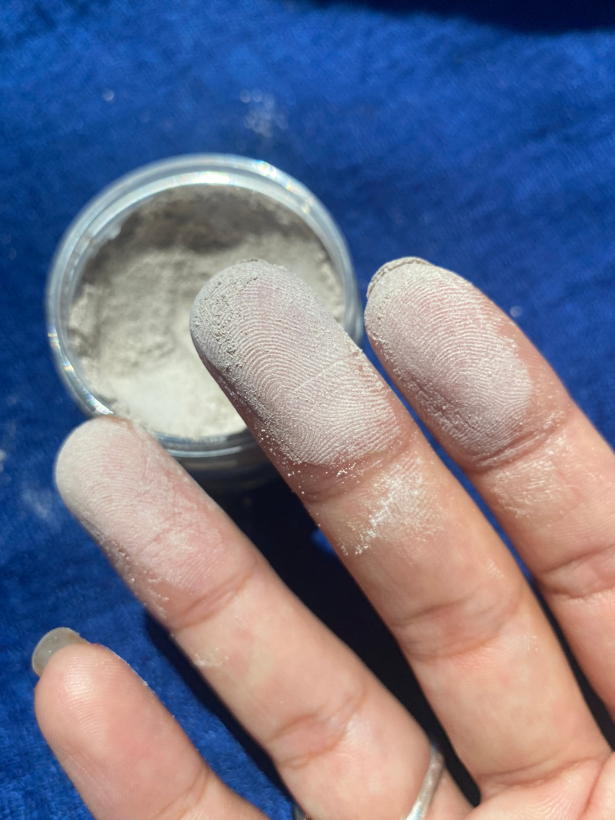 Efun (Loose Chalky Powder | Variants Available)
